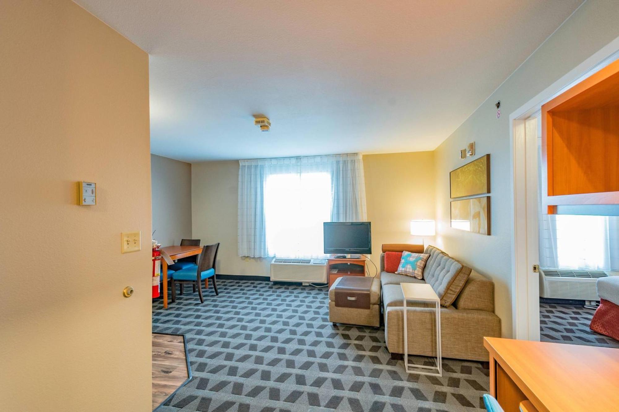 Towneplace Suites Cleveland Streetsboro Bagian luar foto